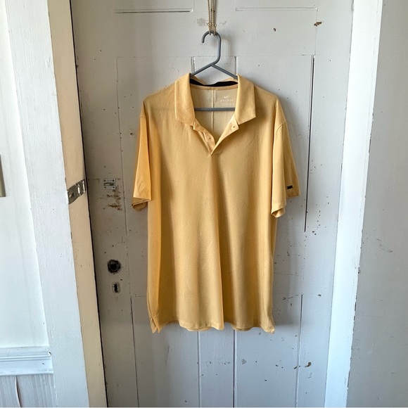 Nike Men's Dri Fit Mustard Yellow Textured Polo Shirt - Picture 3 of 15